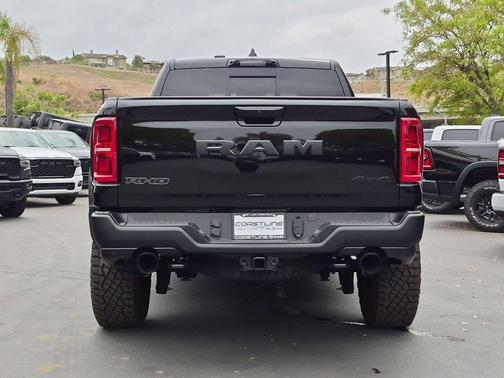 Diamond Black 2026 RAM 1500 RHO