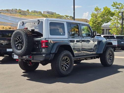Anvil Clearcoat 2026 Jeep Wrangler Rubicon