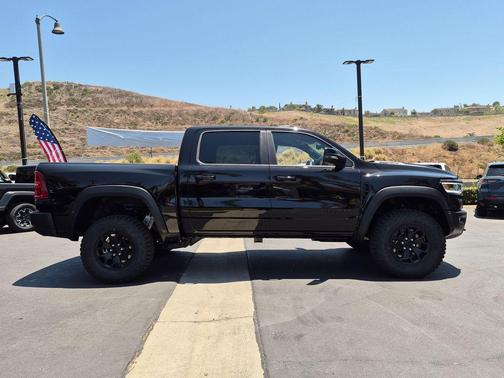 Diamond Black 2026 RAM 1500 RHO