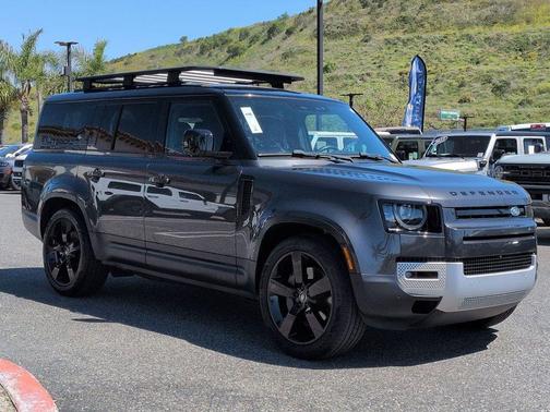 Carpathian Grey 2023 Land Rover Defender SE