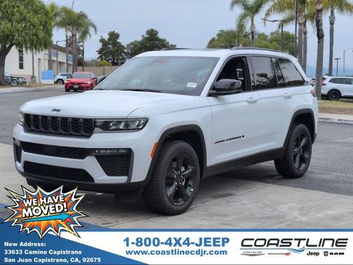 Bright White Clearcoat 2026 Jeep Grand Cherokee Limited