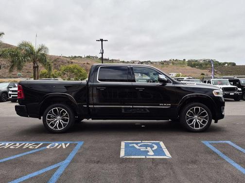 Diamond Black 2026 RAM 1500 Tungsten