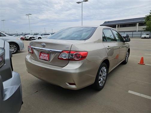 2012 Toyota Corolla LE