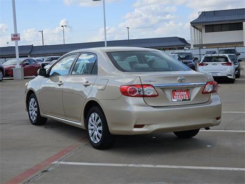 2012 Toyota Corolla LE