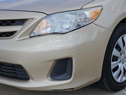 2012 Toyota Corolla LE