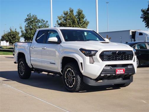 2025 Toyota Tacoma TRD Sport