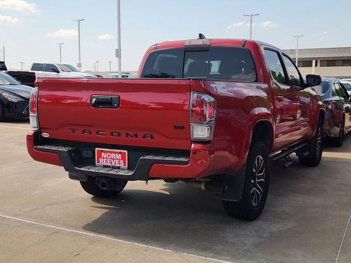 Barcelona Red Metallic 2021 Toyota Tacoma TRD Sport