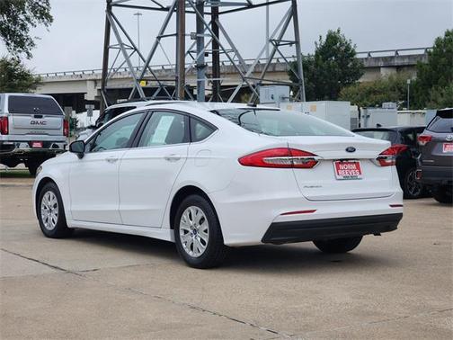 2019 Ford Fusion S