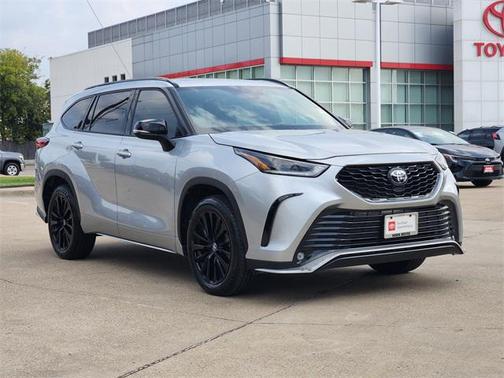 2023 Toyota Highlander XSE