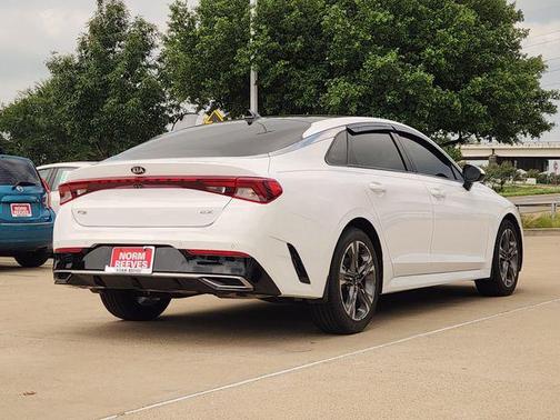 Glacial White Pearl 2021 Kia K5 EX