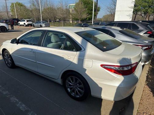 2017 Toyota Camry XLE