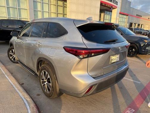 2020 Toyota Highlander XLE