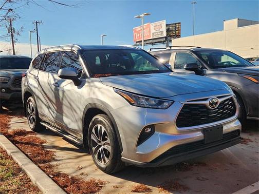 2020 Toyota Highlander XLE