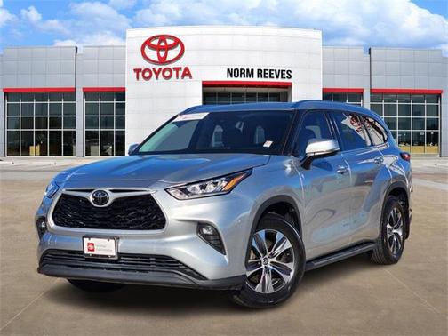2020 Toyota Highlander XLE