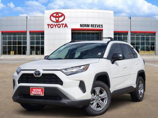 2025 Toyota RAV4 Hybrid LE