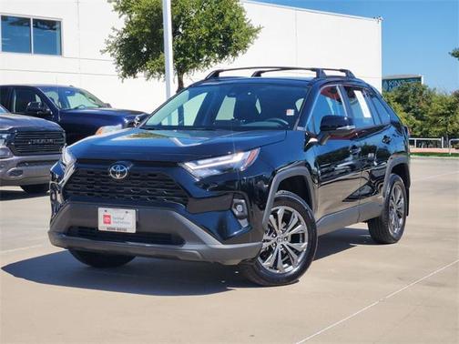 2025 Toyota RAV4 Hybrid XLE Premium