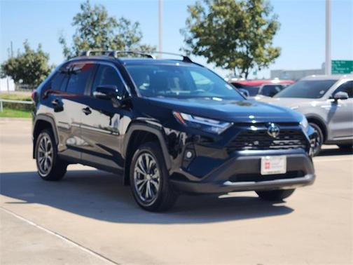2025 Toyota RAV4 Hybrid XLE Premium