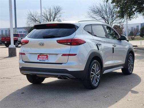 2019 Hyundai TUCSON SE