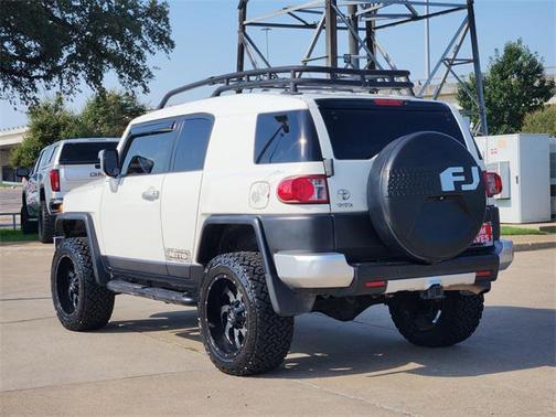 2010 Toyota FJ Cruiser Base