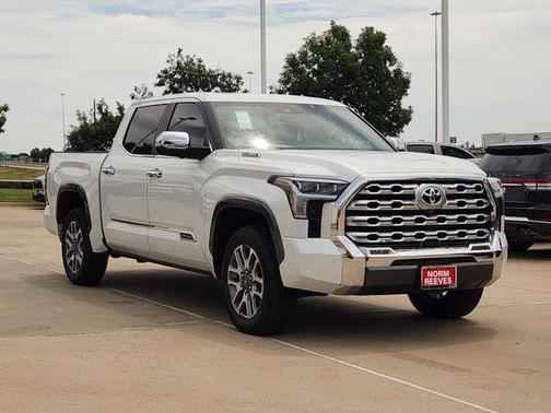 Wind Chill Pearl 2026 Toyota Tundra Hybrid 1794 Edition