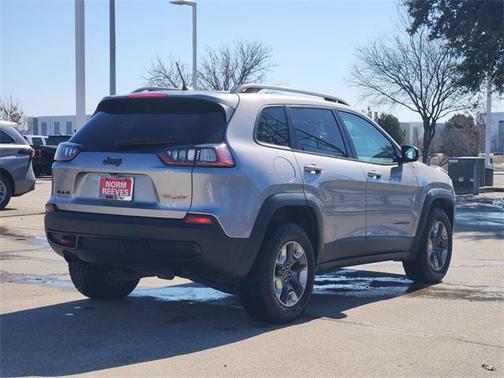 2019 Jeep Cherokee Trailhawk