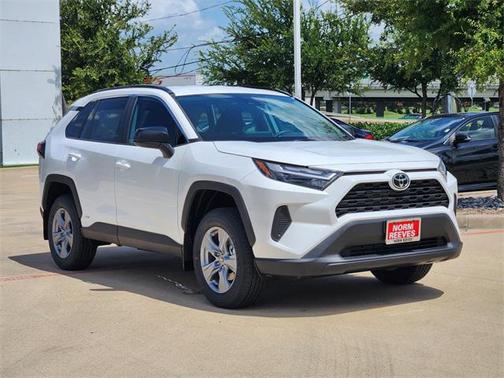 2025 Toyota RAV4 Hybrid LE