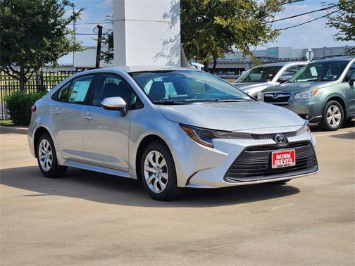 2026 Toyota Corolla LE