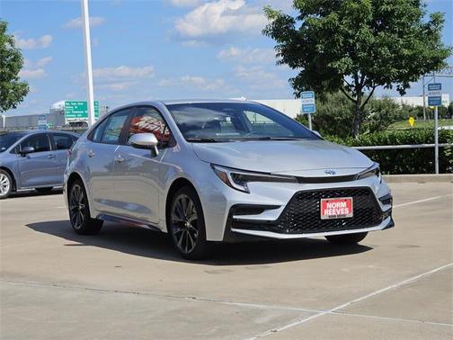 2025 Toyota Corolla Hybrid SE