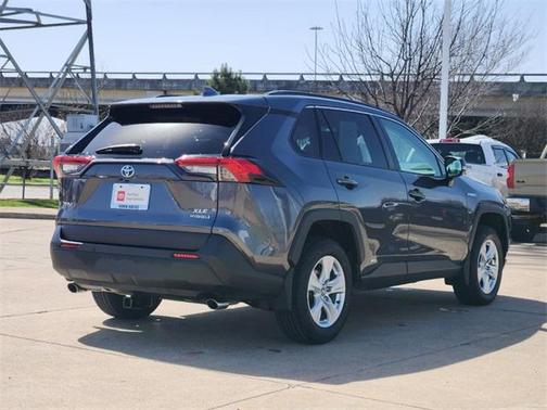 Magnetic Gray Metallic 2021 Toyota RAV4 Hybrid XLE
