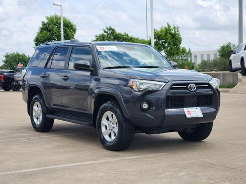 2024 Toyota 4Runner SR5