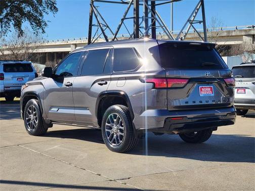 2023 Toyota Sequoia Platinum