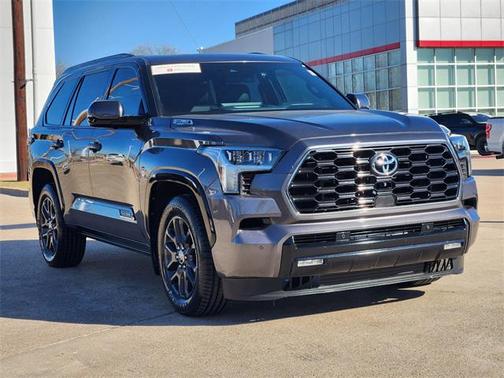 2023 Toyota Sequoia Platinum