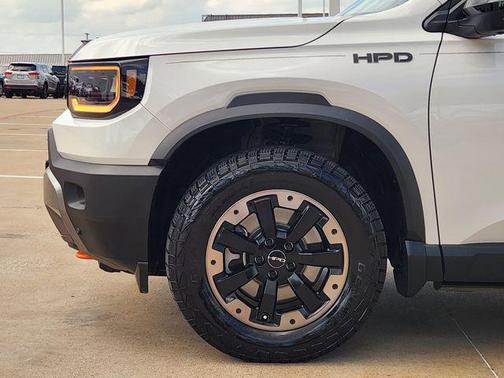 Platinum White Pearl 2026 Honda Passport AWD TrailSport Elite