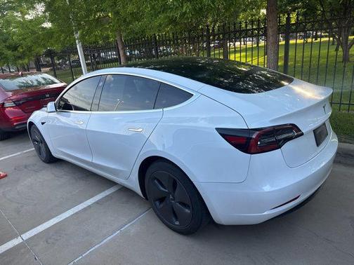 Pearl White Multi-Coat 2020 Tesla Model 3 Standard Range Plus