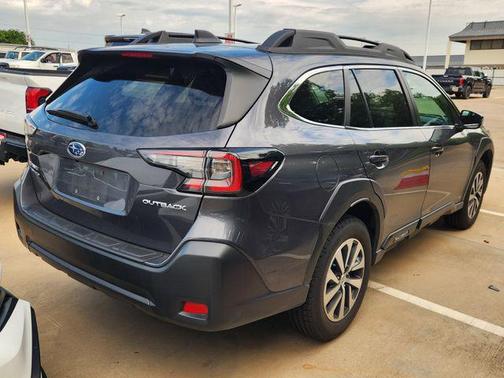 Magnetite Gray Metallic 2024 Subaru Outback Premium