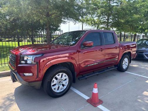 Cardinal Red Metallic Tricoat 2024 Nissan Frontier SV