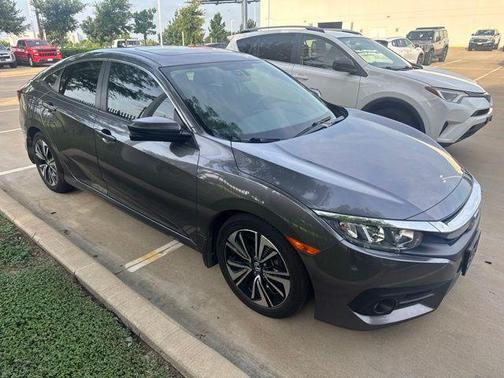 Polished Metal Metallic 2018 Honda Civic EX-T
