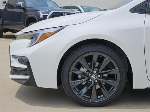 2025 Toyota Corolla Hybrid SE