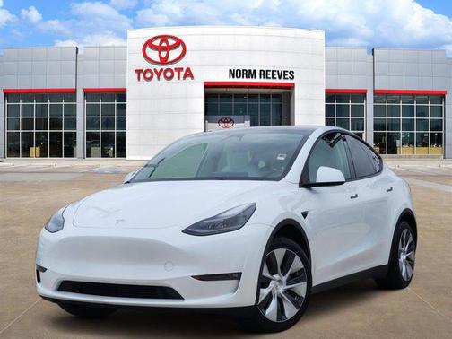 2023 Tesla Model Y Long Range Dual Motor All-Wheel Drive