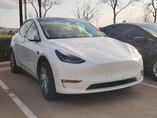 2023 Tesla Model Y Long Range Dual Motor All-Wheel Drive