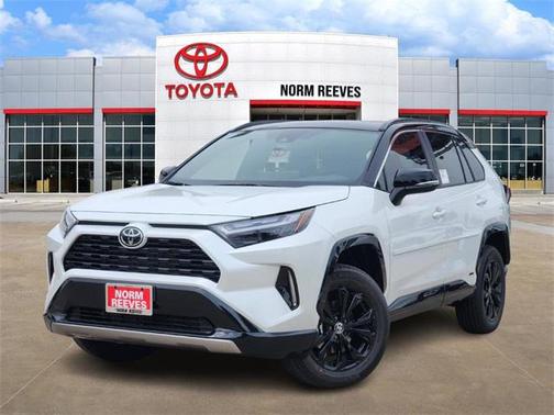 2025 Toyota RAV4 Hybrid SE