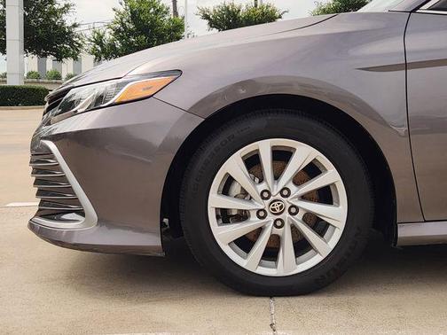 Predawn Gray Mica 2023 Toyota Camry LE
