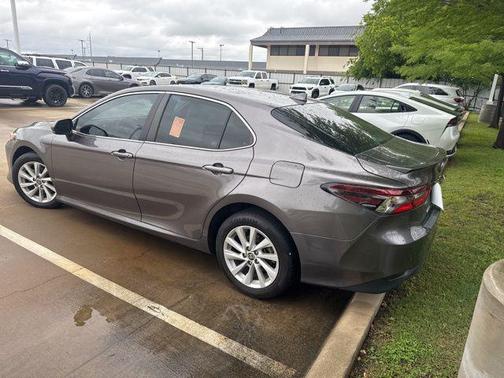 Predawn Gray Mica 2023 Toyota Camry LE