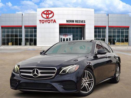 Cavansite Blue Metallic 2018 Mercedes-Benz E-Class E 300