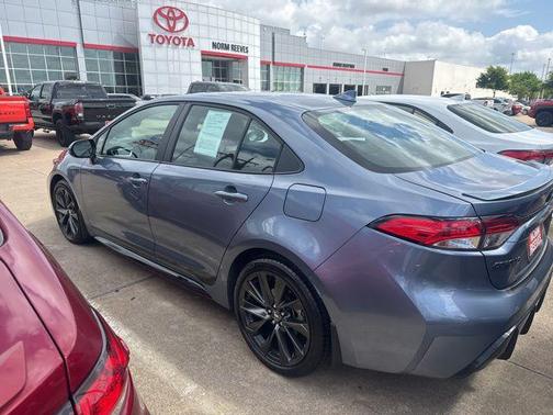 Celestite 2025 Toyota Corolla SE