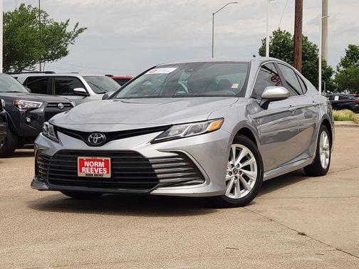 Celestial Silver Metallic 2023 Toyota Camry LE