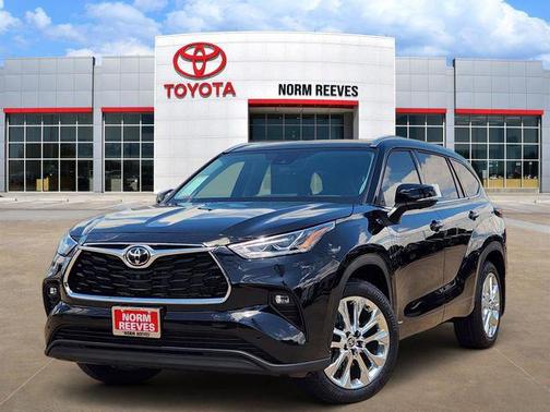 Midnight Black Metallic 2026 Toyota Highlander Hybrid Limited
