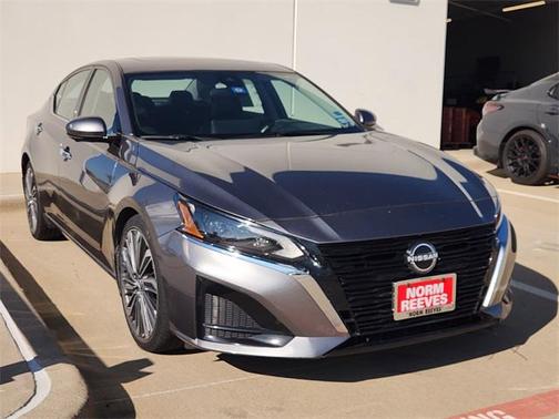 2023 Nissan Altima 2.5 SL