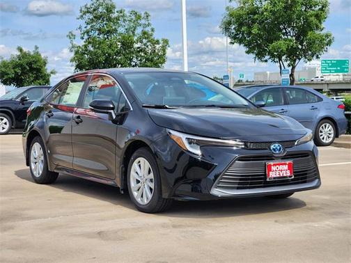 2025 Toyota Corolla Hybrid XLE