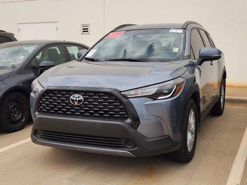 Celestite 2024 Toyota Corolla Cross LE